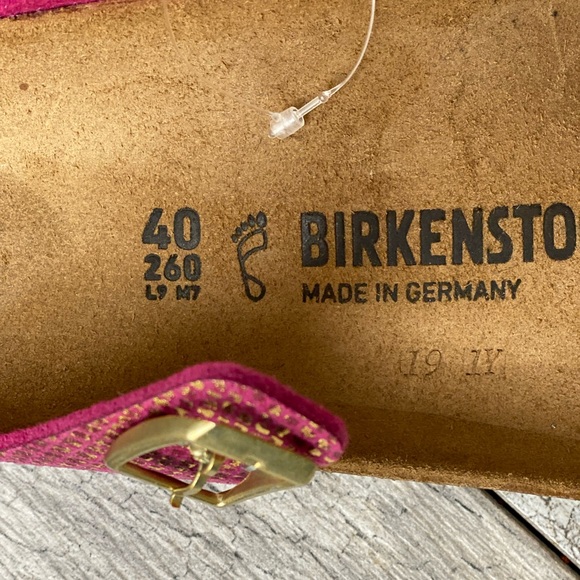 Birkenstock women’s sandals size 11 available dark fuchsia - Picture 6 of 12